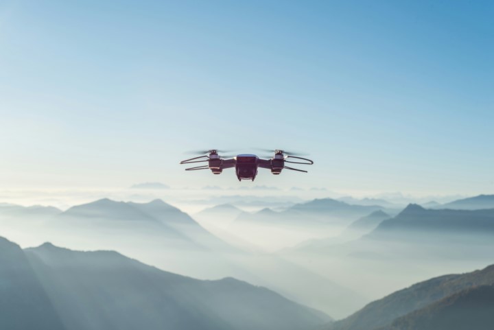 Dron 6